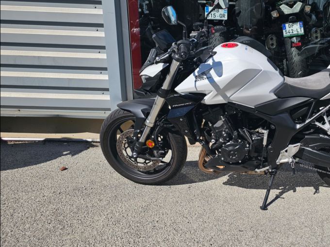 HONDA CB 1000 Hornet 4