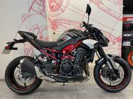 KAWASAKI Z 900 - 2025