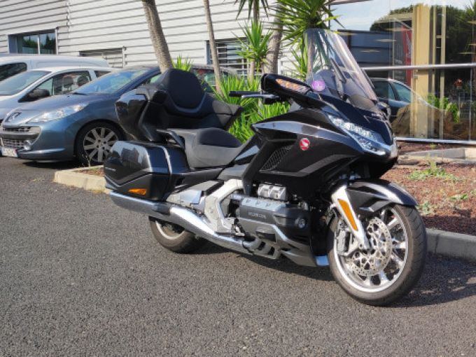 HONDA GoldWing Touring DCT Airbag 4