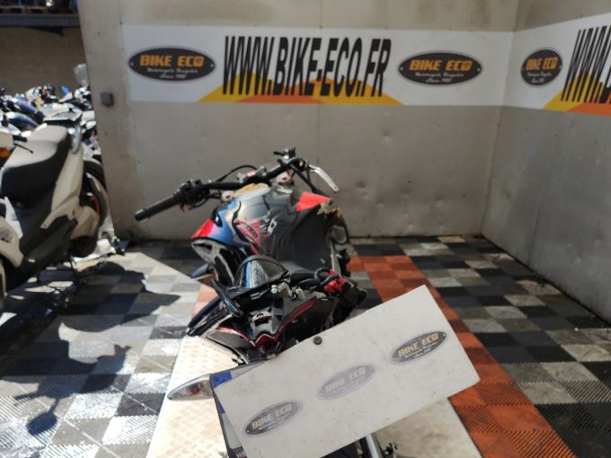 APRILIA TUONO 1100 V4 4