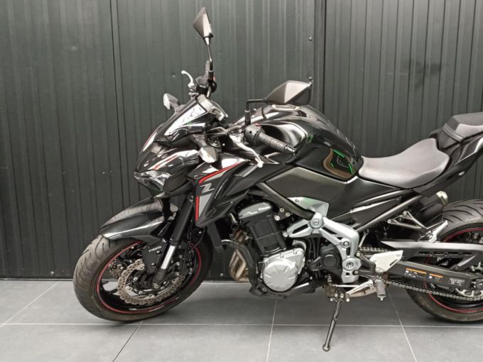 KAWASAKI Z 900 4