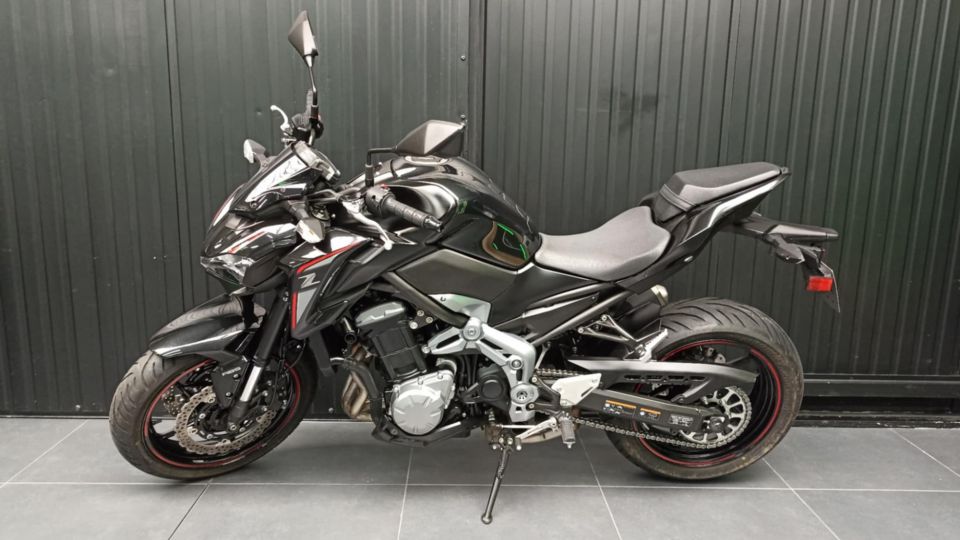 KAWASAKI Z 900 4