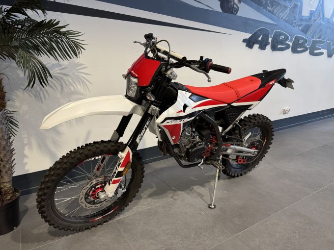 FANTIC 125 ENDURO 4