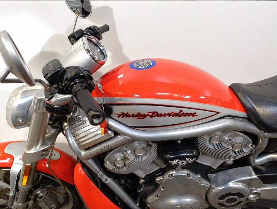 HARLEY-DAVIDSON V-ROD STREET ROD 1130 4
