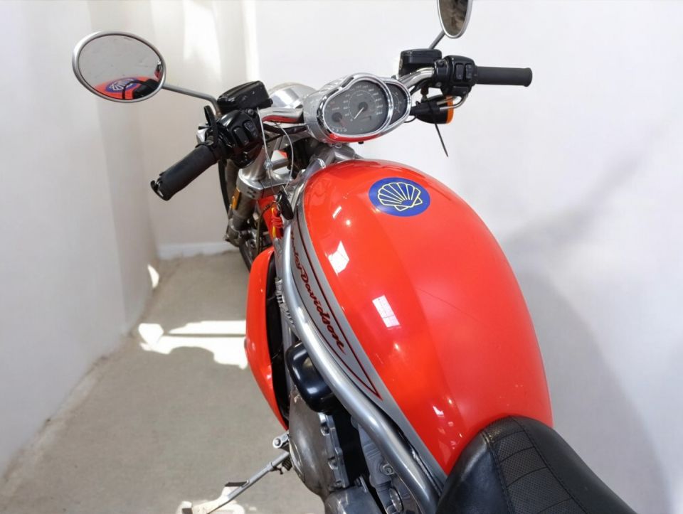 HARLEY-DAVIDSON V-ROD STREET ROD 1130 4