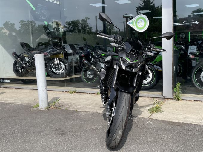 KAWASAKI Z900 A2 4