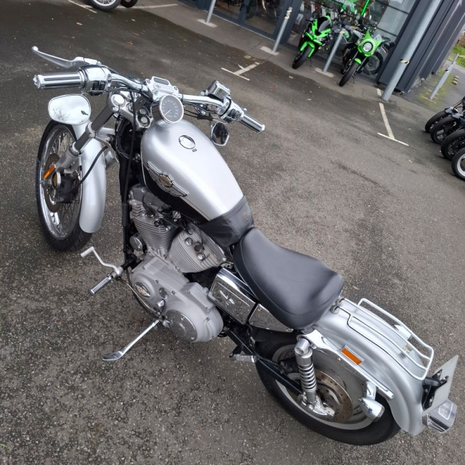 HARLEY-DAVIDSON SPORTSTER 883 4