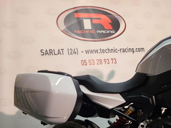 BMW F 900 XR 4