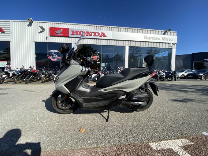 HONDA NSS FORZA 125 4