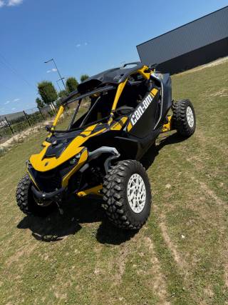 CAN-AM MAVERICK - 2024
