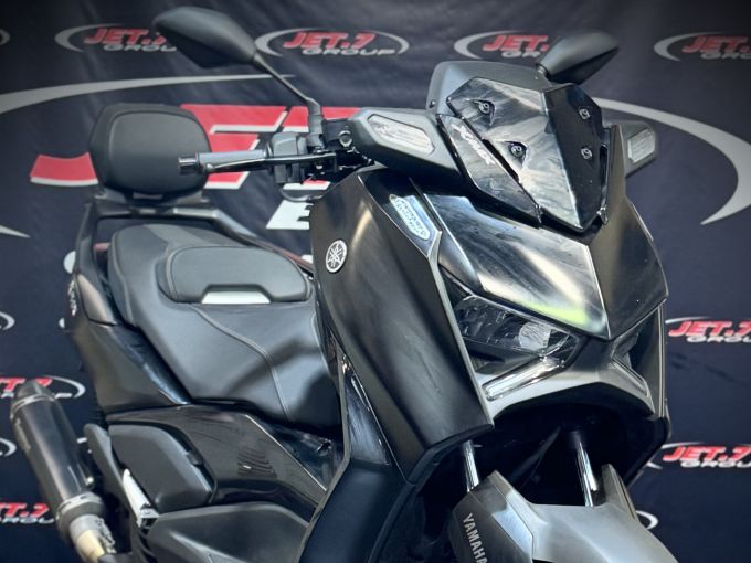 YAMAHA X-MAX 125 TECH MAX 4