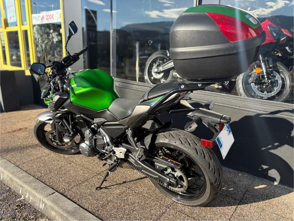 KAWASAKI Z 650 4