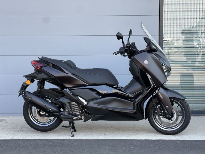 YAMAHA XMAX 125 TECH MAX 4
