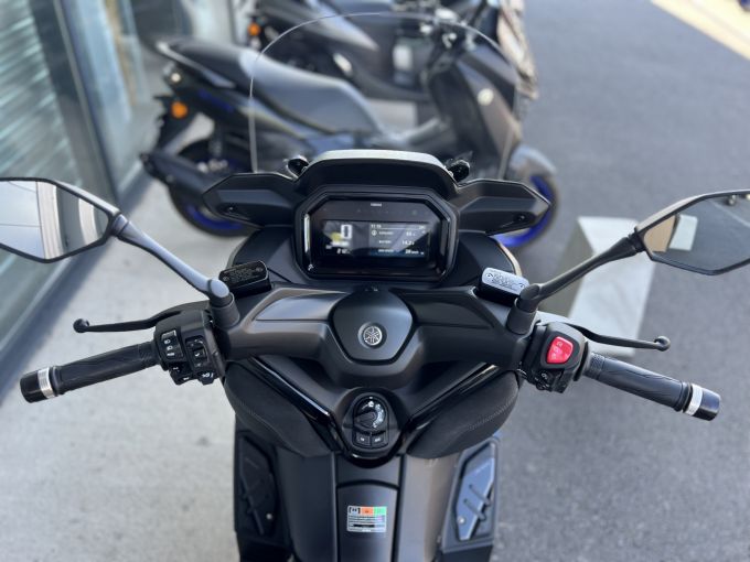 YAMAHA XMAX 125 TECH MAX 4