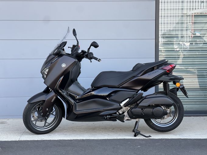 YAMAHA XMAX 125 TECH MAX 4