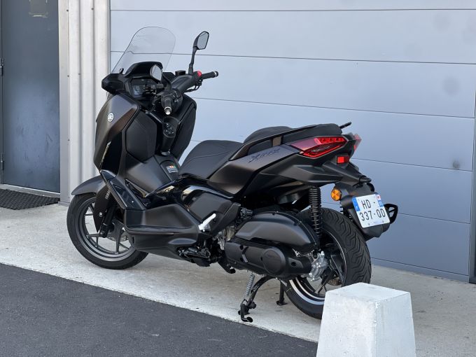 YAMAHA XMAX 125 TECH MAX 4
