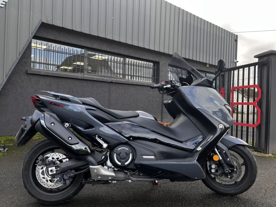 YAMAHA XP T-MAX 560 TECH MAX 4
