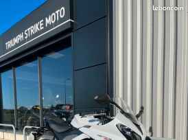 TRIUMPH 	DAYTONA 660 - 2025