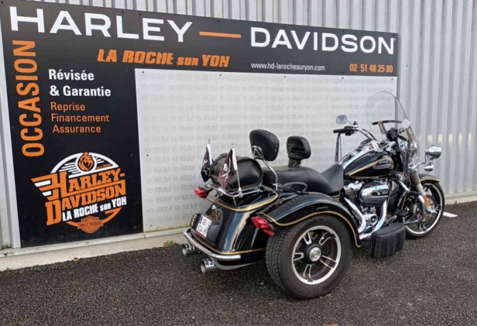 HARLEY-DAVIDSON TRIKE FREEWHEELER 1868 4