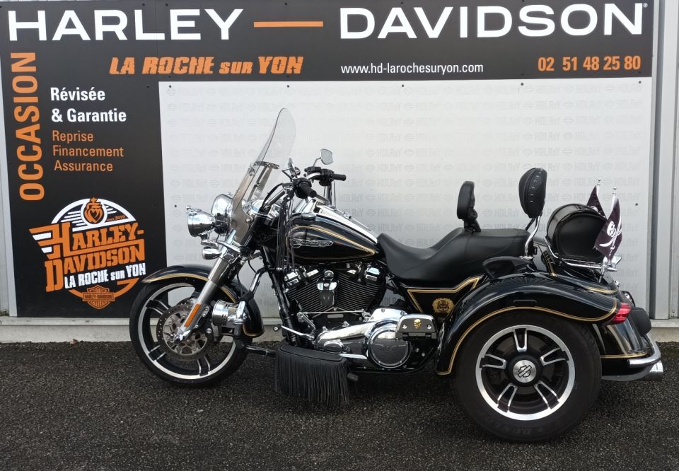 HARLEY-DAVIDSON TRIKE FREEWHEELER 1868 4