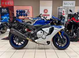 YAMAHA YZF 1000 R1 - 2015