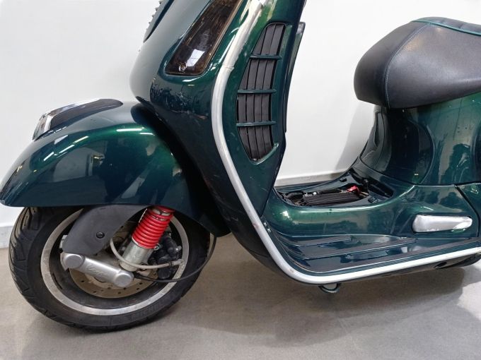 PIAGGIO GTS 125 4