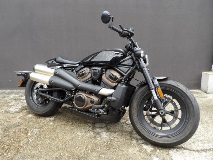 HARLEY-DAVIDSON SPORTSTER 1250 S 4