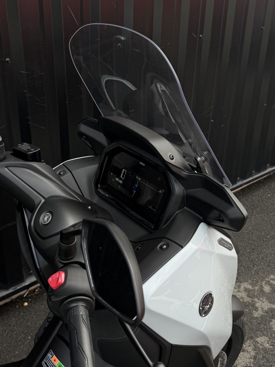 YAMAHA XMAX 125 TECH MAX 4