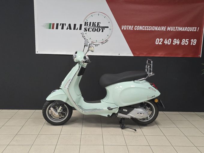 VESPA PRIMAVERA 125 4