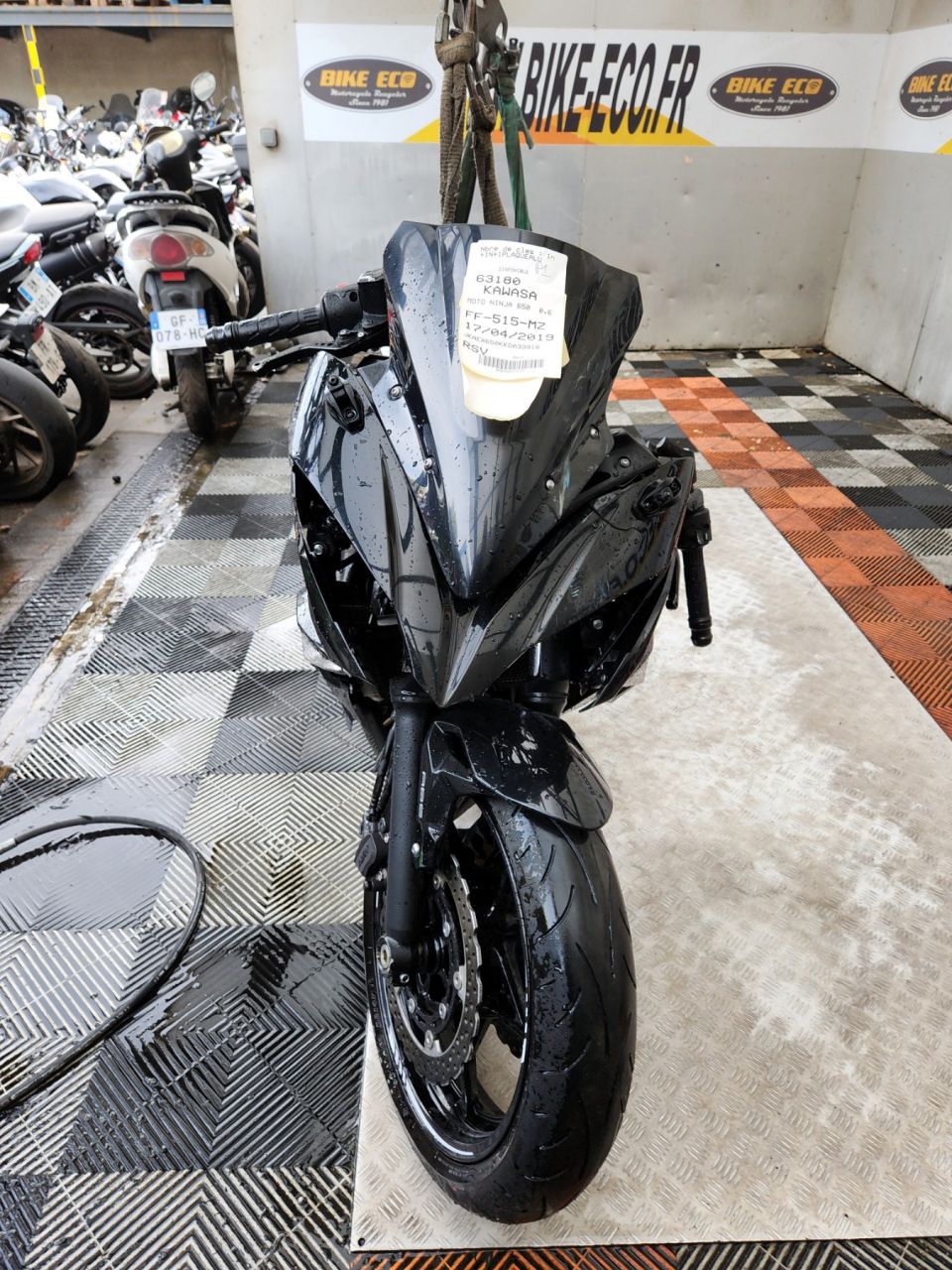 KAWASAKI NINJA 650 4