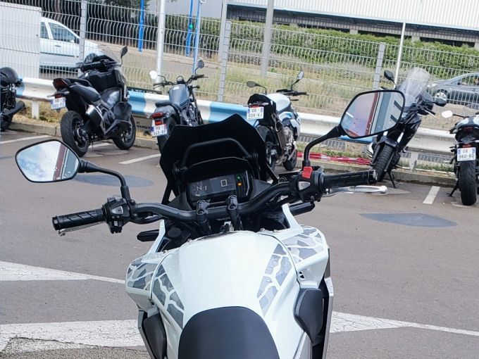 HONDA CB 500 X 4