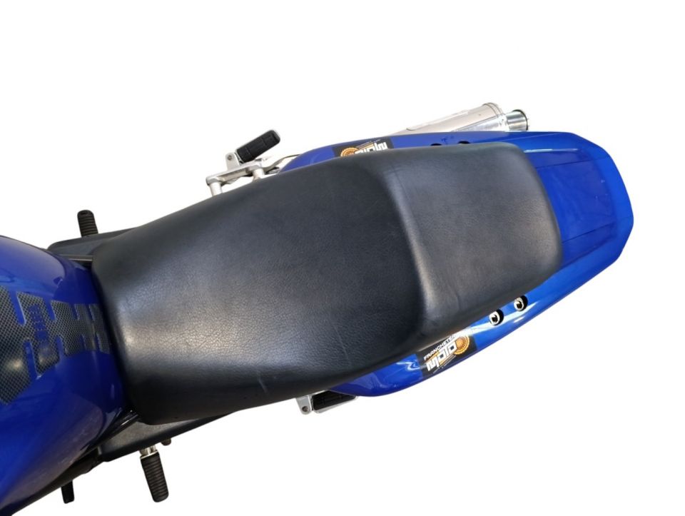 YAMAHA FZ6 600 FAZER 4