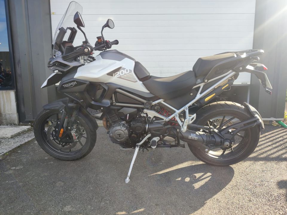 TRIUMPH TIGER 1200 GT PRO 4