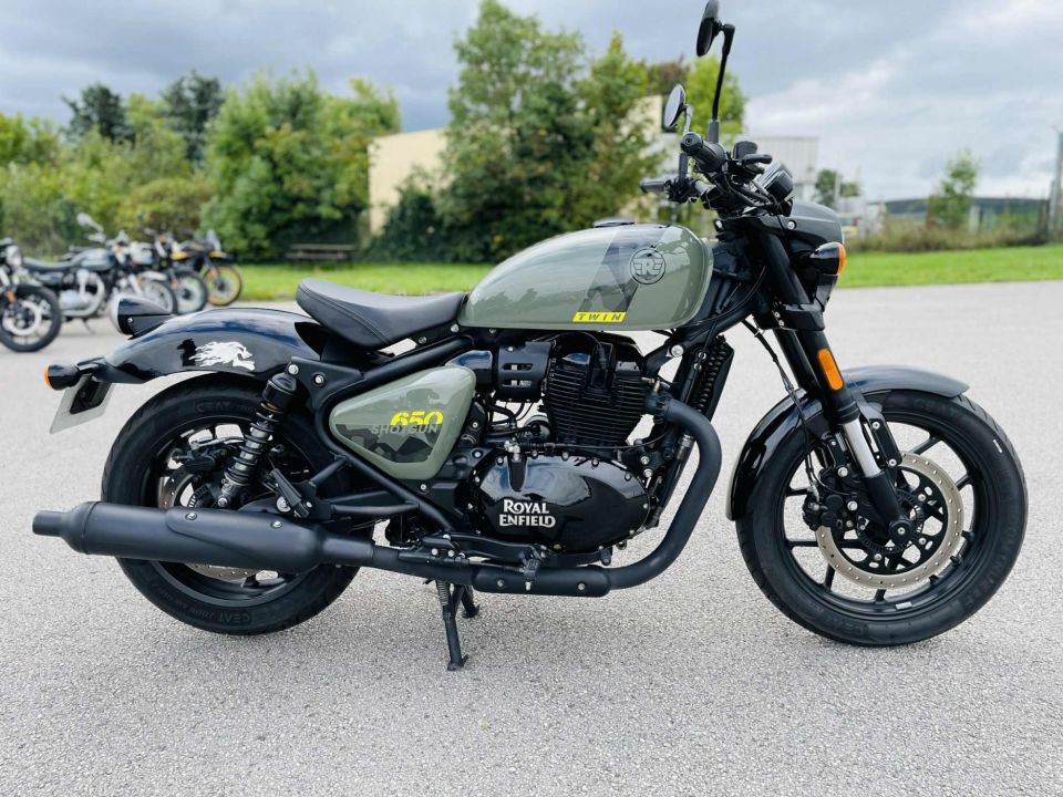 ROYAL ENFIELD SHOTGUN 650 4