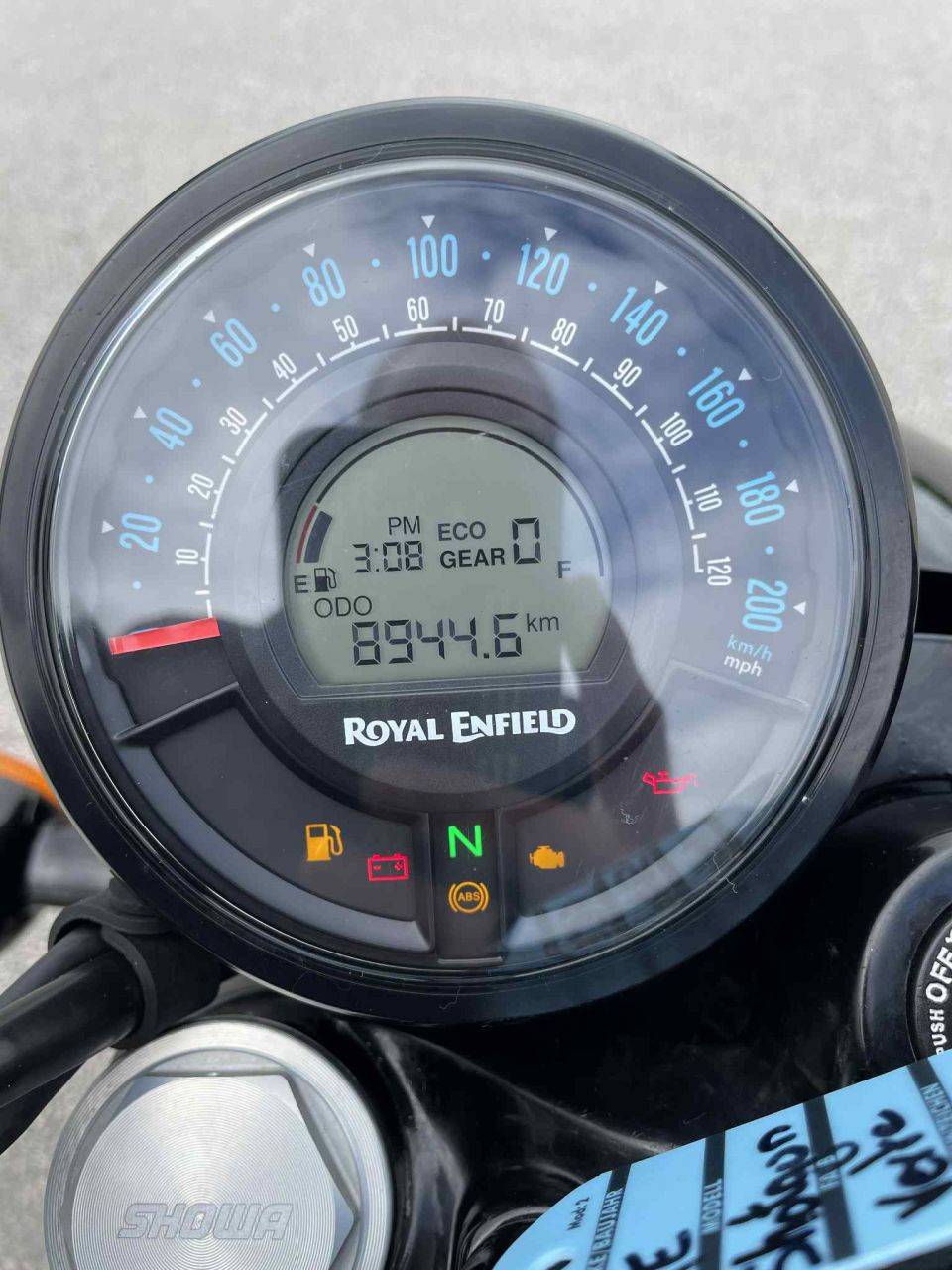 ROYAL ENFIELD SHOTGUN 650 4