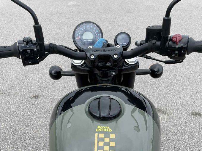 ROYAL ENFIELD SHOTGUN 650 4