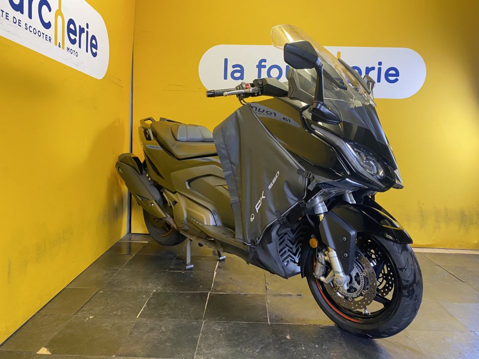 KYMCO AK 550 4