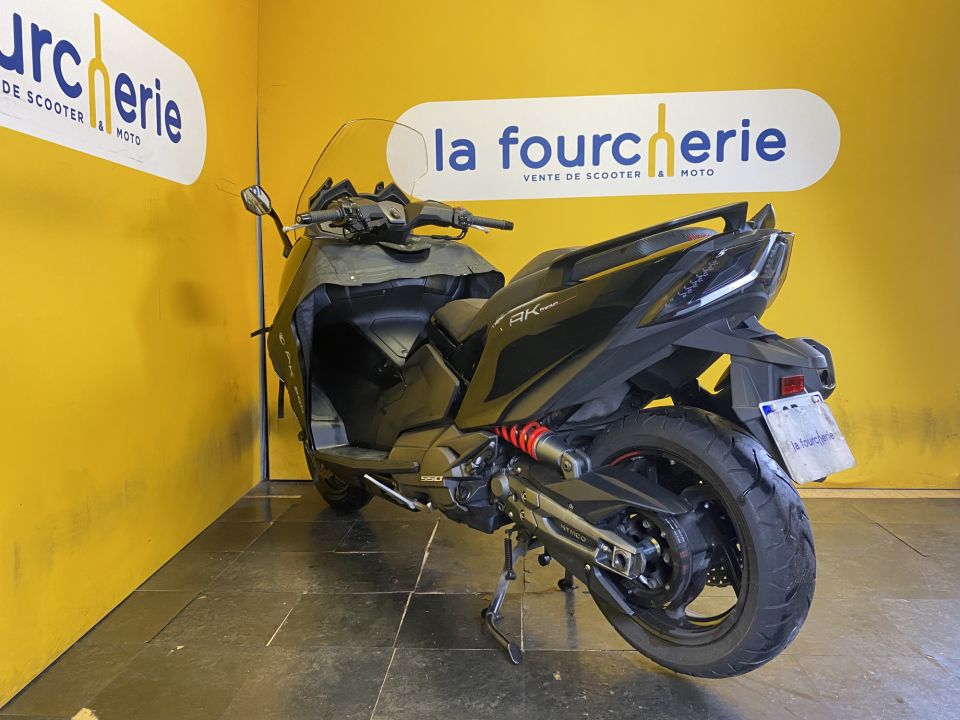 KYMCO AK 550 4