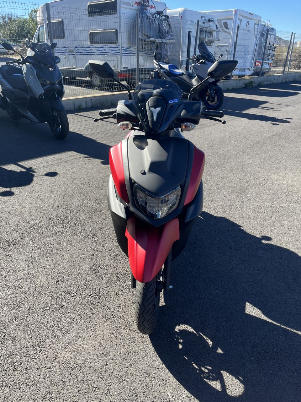 YAMAHA RayZR 125 4