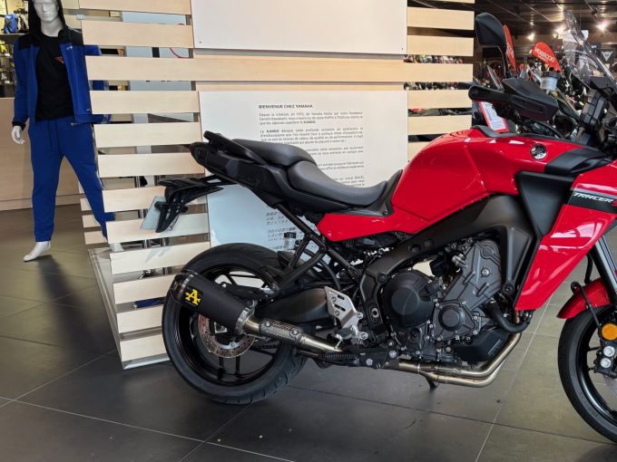 YAMAHA TRACER 9 4