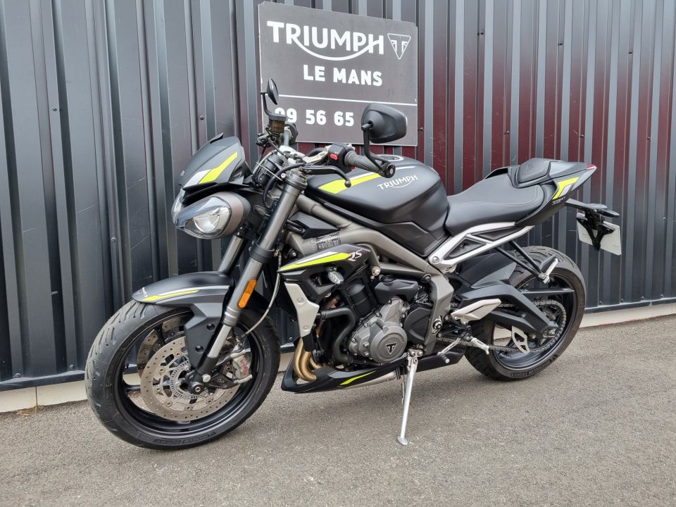 TRIUMPH STREET TRIPLE 765 RS 4