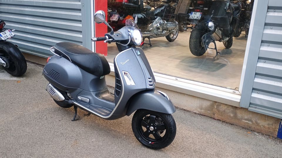 PIAGGIO VESPA SS 300 4