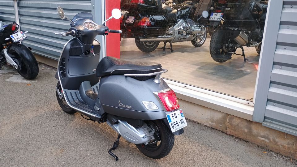 PIAGGIO VESPA SS 300 4