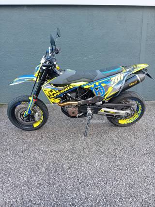 HUSQVARNA 701 SUPERMOTO - 2024