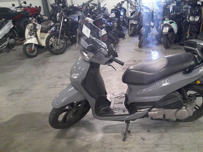 PEUGEOT TWEET 125 4