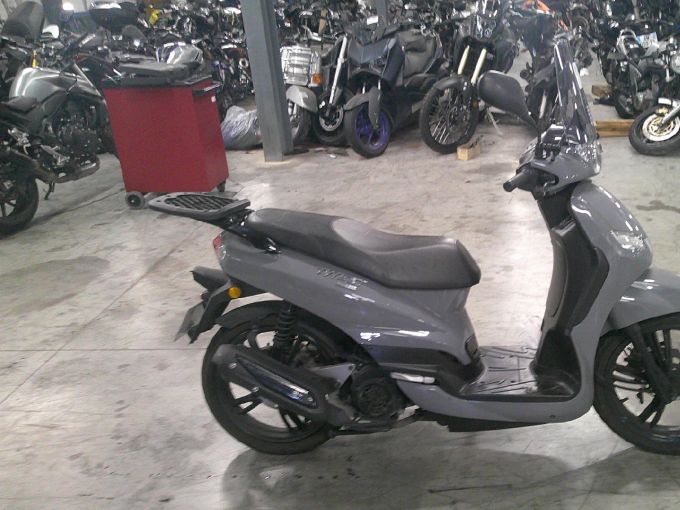 PEUGEOT TWEET 125 4