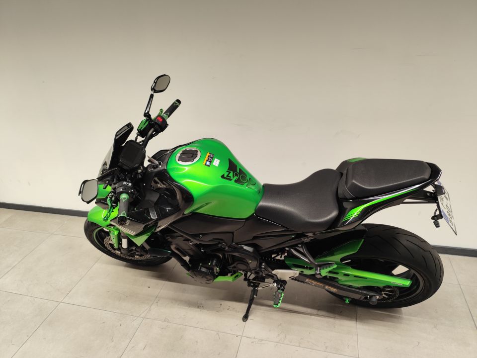KAWASAKI Z 900 4