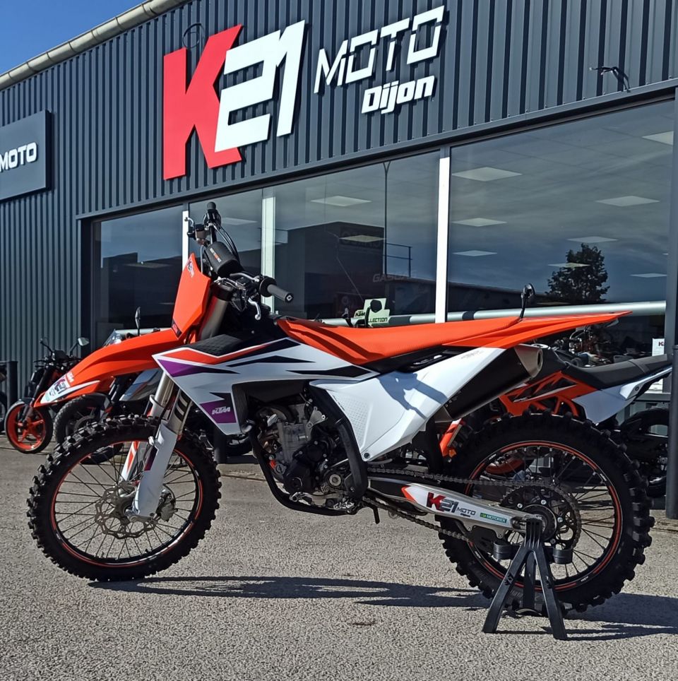KTM 250 SX-F 4