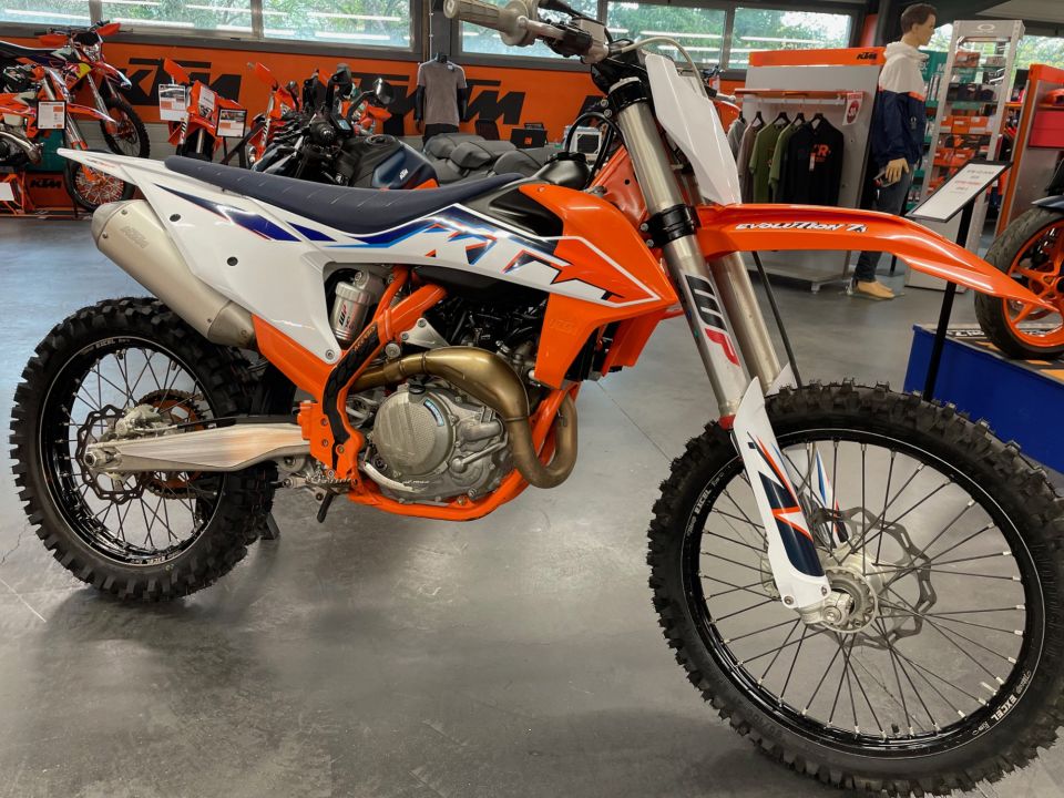 KTM 450 SX-F 4