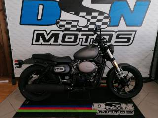 HYOSUNG GV 125 - 2025